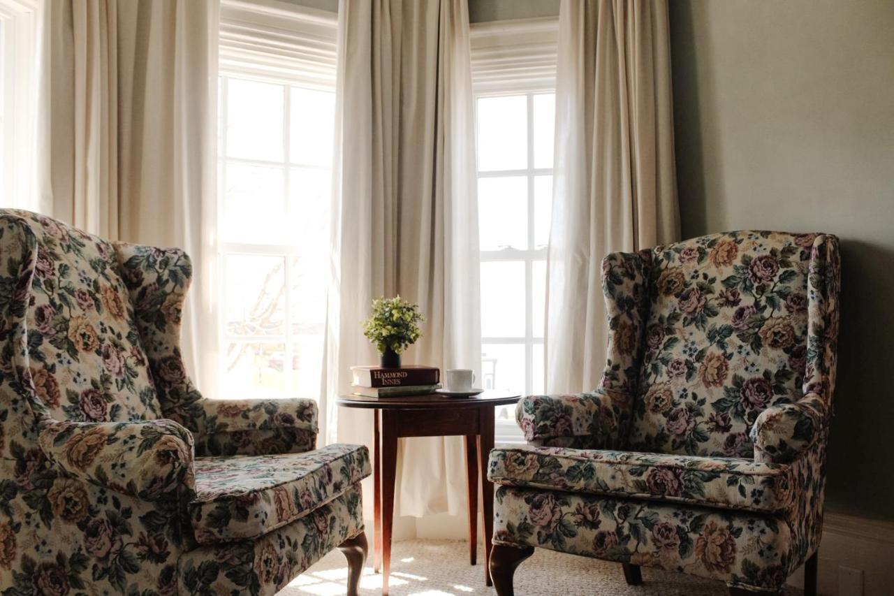 The Cooper'S Inn Shelburne Bagian luar foto