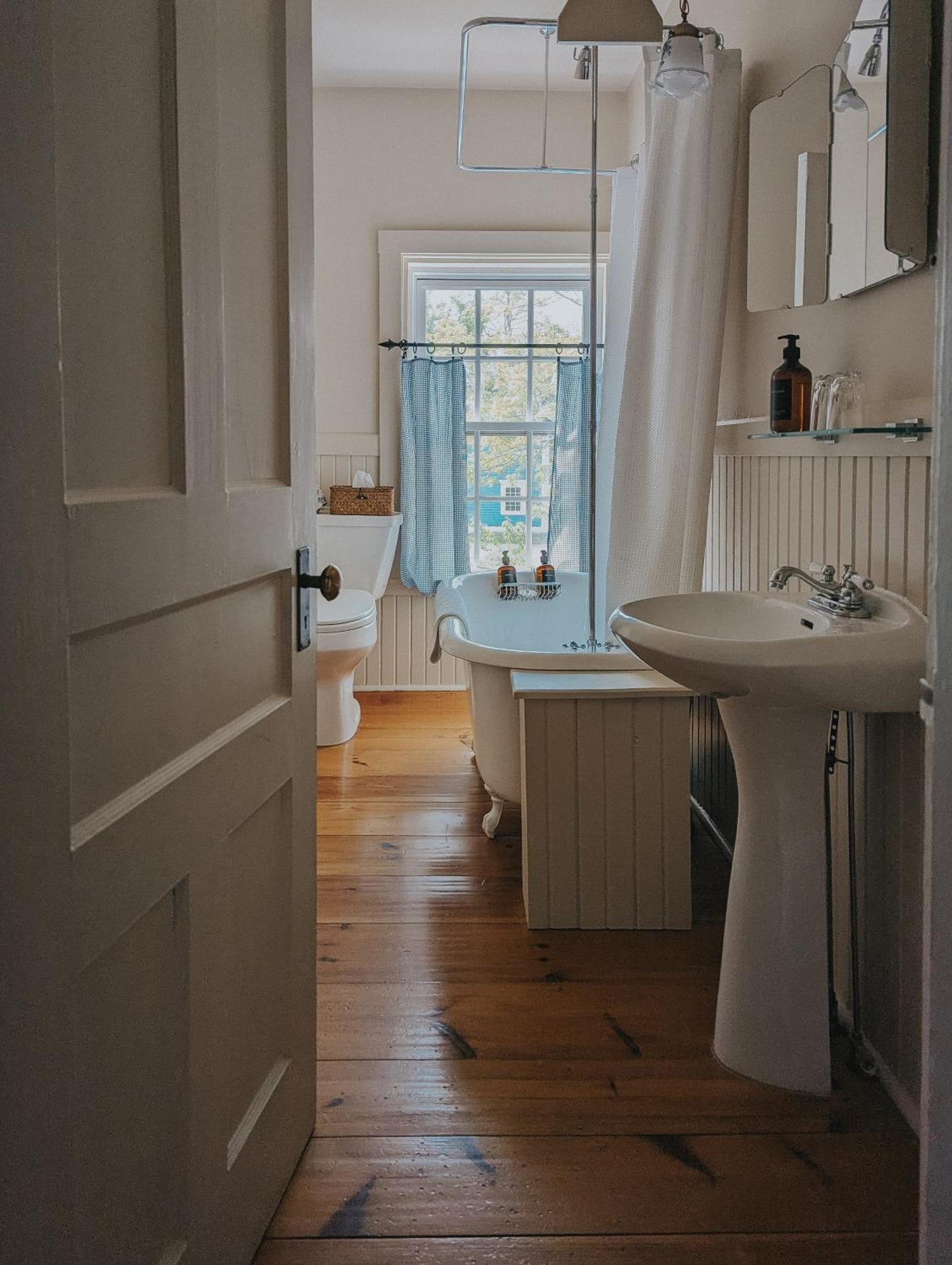 The Cooper'S Inn Shelburne Bagian luar foto